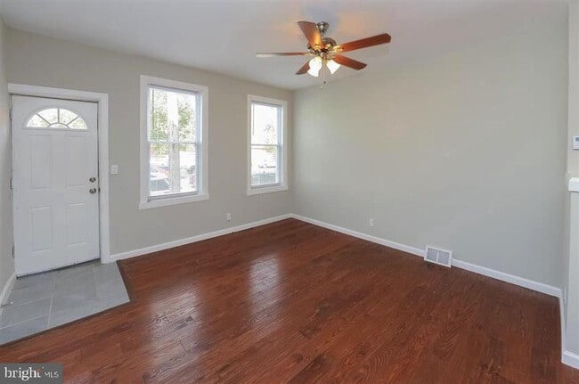 Photo - 526 W Moyamensing Ave