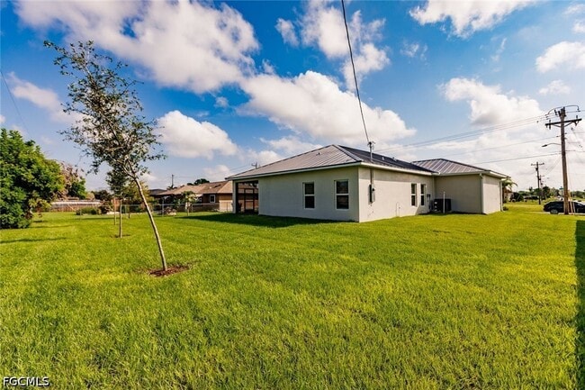 Photo - 409 Tropicana Pkwy E