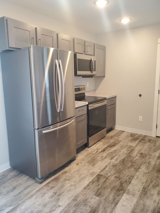 Photo - 4 bedroom/ 2 bath Home