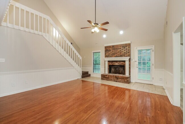 Photo - 5095 Autumn Morning Ln