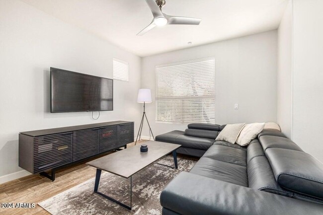 Photo - 9550 E Thunderbird Rd Unit 266