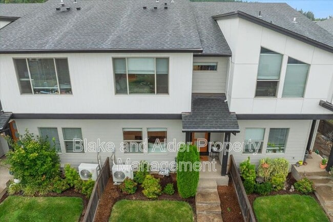 Photo - 16349 SE Sunshower Pl