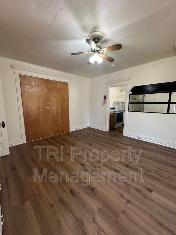 Photo - 1419 9th Ave