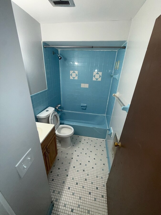 Photo - 2969-2971 Four Towers Dr Unidad 69-1