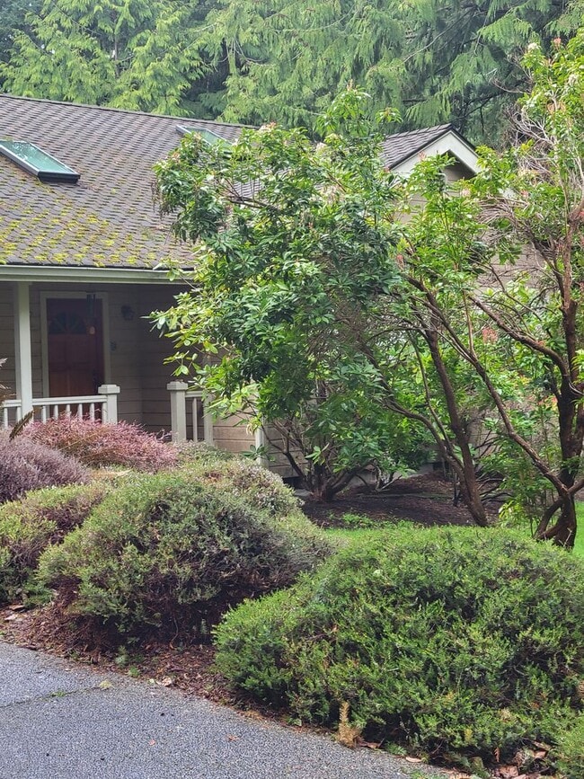 Photo - 3 Bedroom, 2.5 Bath Home For Rent in Kala ...