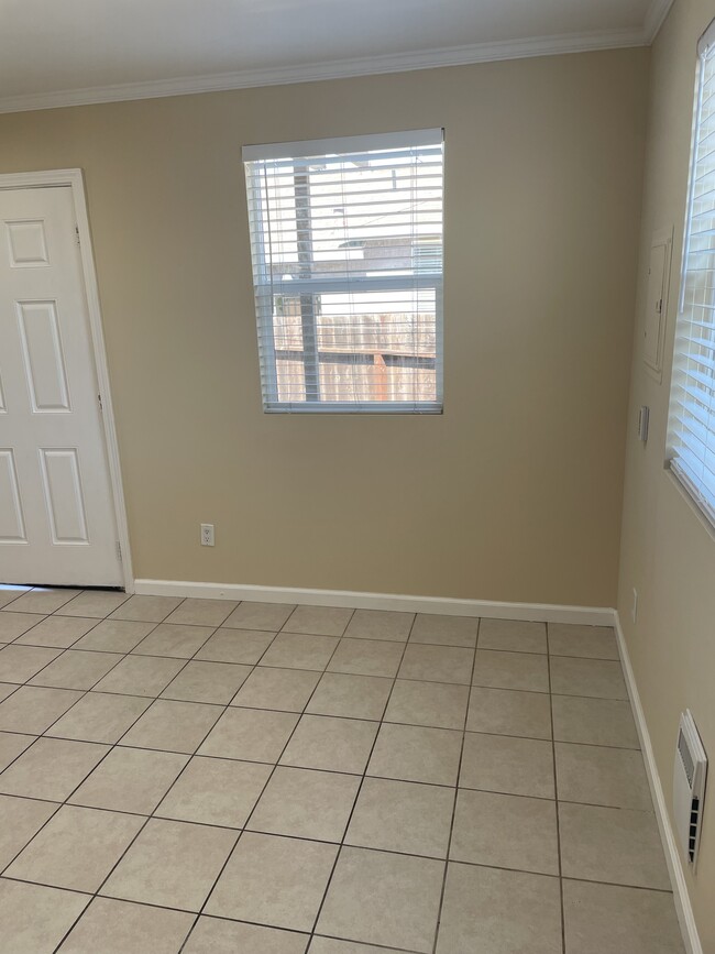 Photo - 1818 Rheem Ave Unit 1 Bedroom Apartment