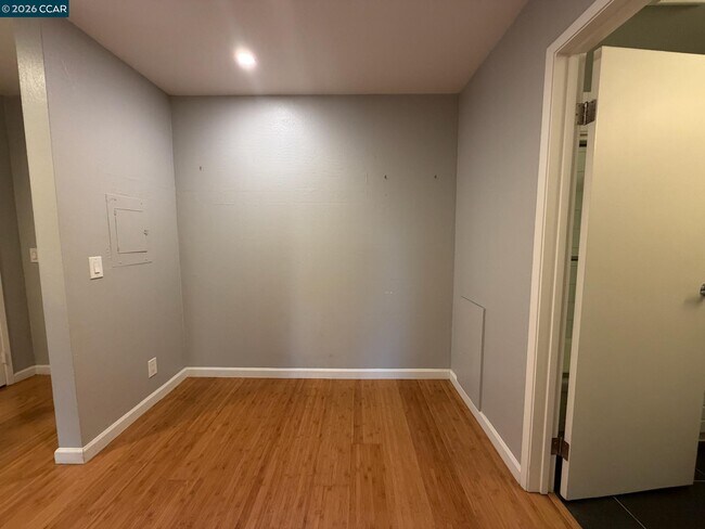Photo - 94 Bayo Vista Ave Unit 305