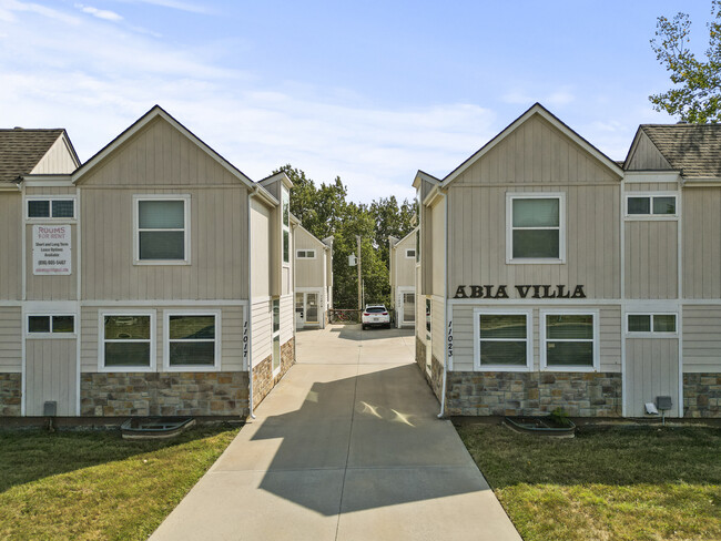 Abia Villa Exterior - 11023 Askew Ave Apartments Unit #3