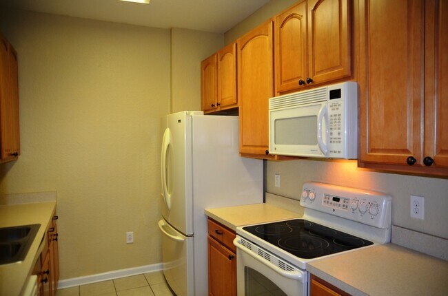 Photo - Nice 3/2 Condo in Horizons at Vista Lakes ...