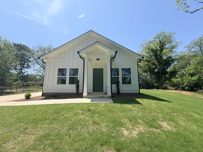 NEW CONSTRUCTION PRE-LEASING FOR AUGUST 2025! - NEW CONSTRUCTION PRE-LEASING FOR AUGUST 2025! House