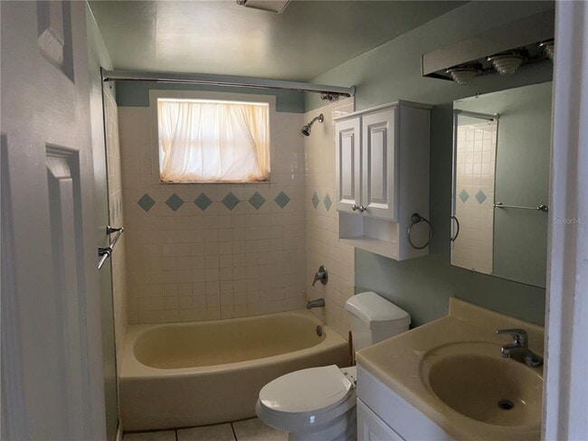 Photo - 5505 Hernandes Dr Unit GE