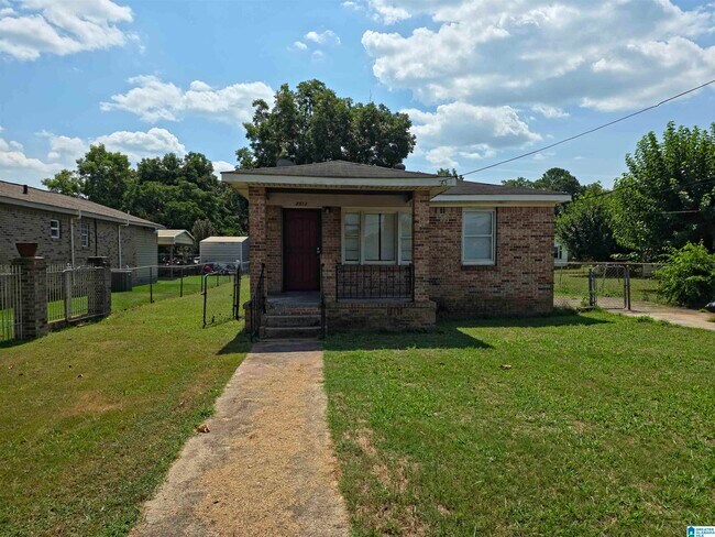 Photo - 2513 18th Ave N
