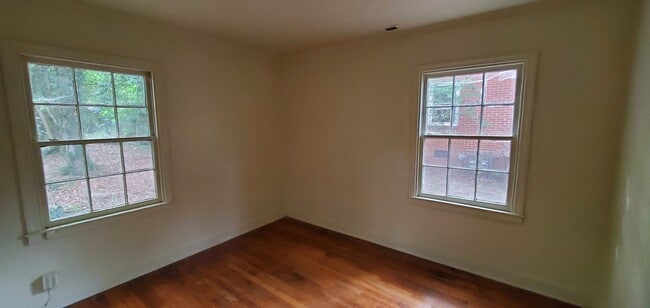 Photo - 1303 Whilden Pl Unit B