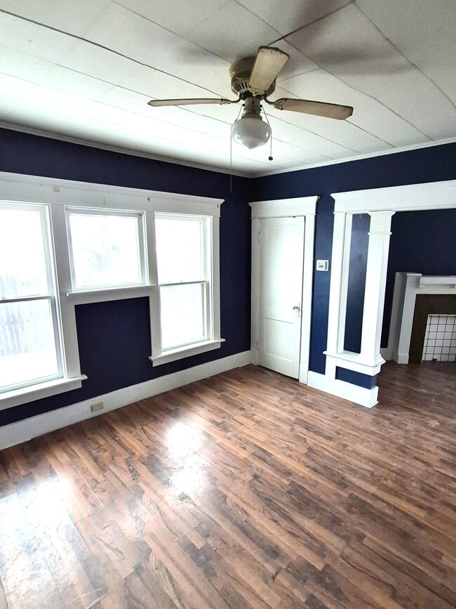 Photo - 519 E 9th St Unit 1