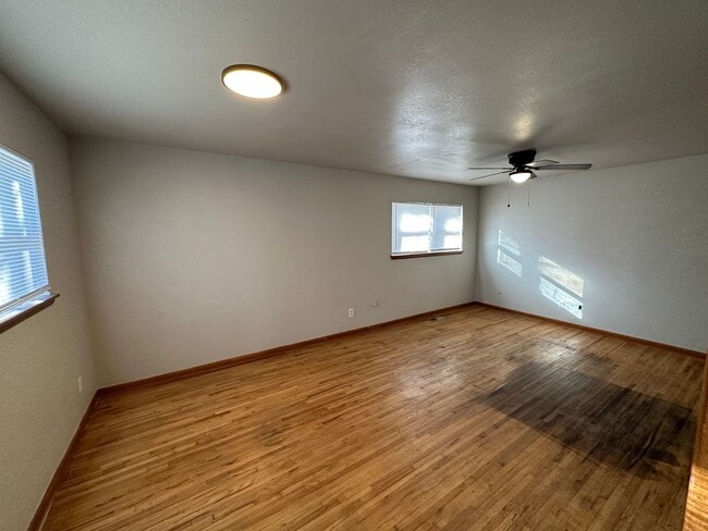 Photo - 3 Bed 2 Bath with large shed