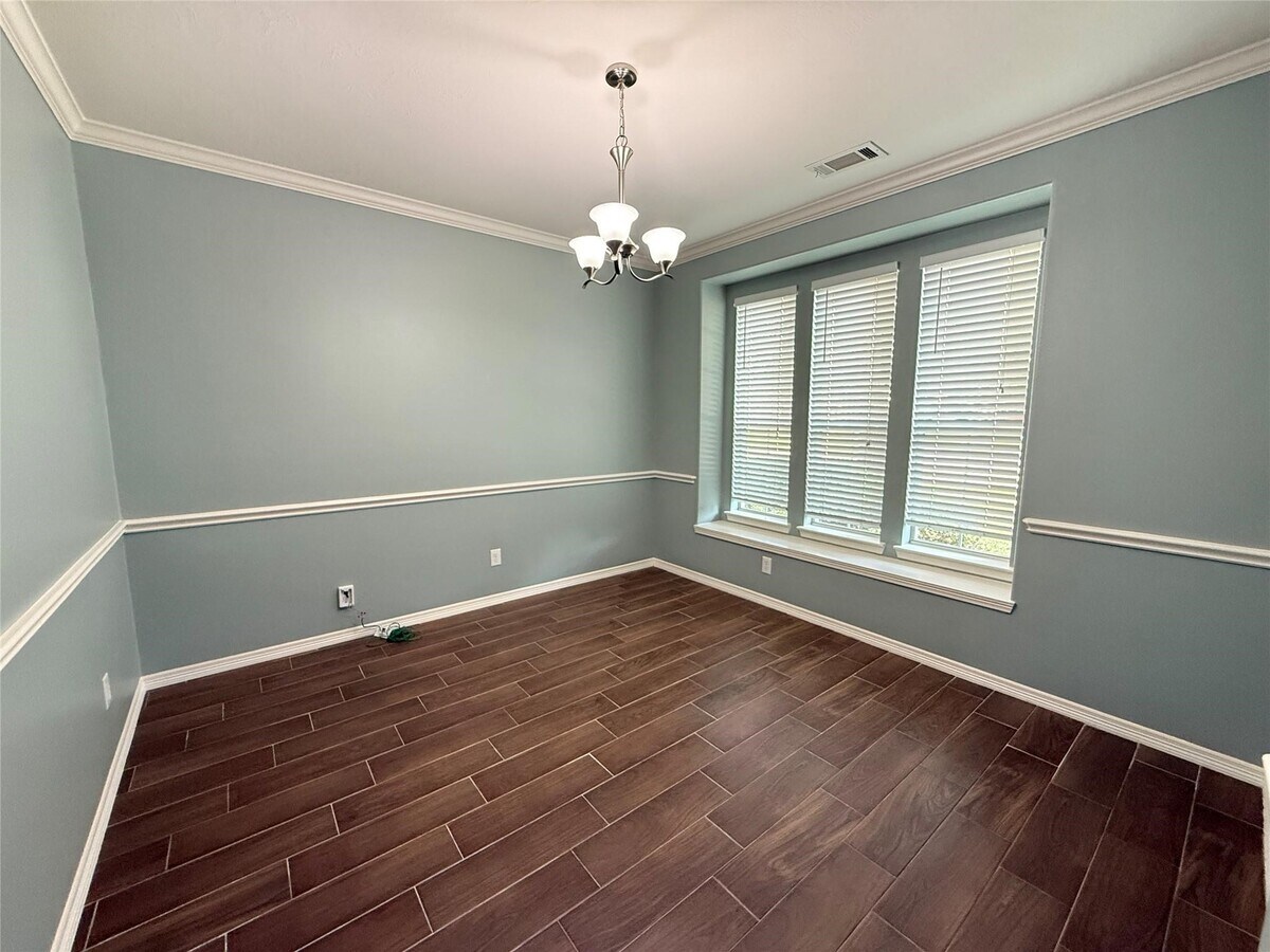 Photo - 13115 Southern Valley Dr