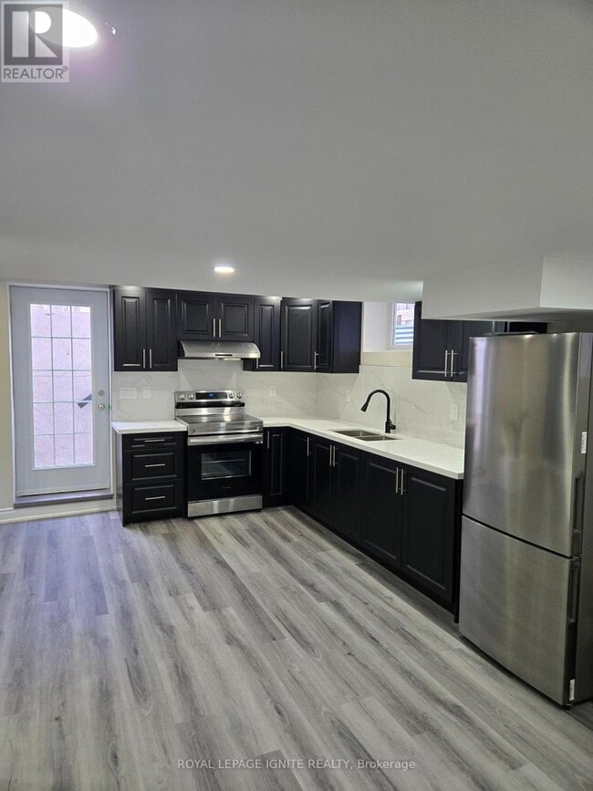 Photo - 12 Pelister Dr