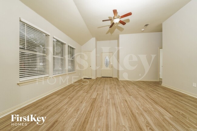 Photo - 804 Center St