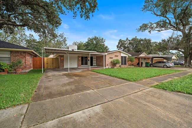 Photo - 10615 Seaford Dr