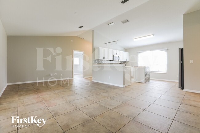 Photo - 1618 Purple Ln