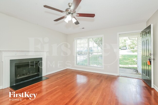 Photo - 6877 Ironwood Cir