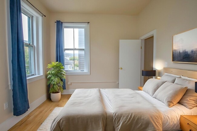 Photo - 54-58 Main St Unit 4