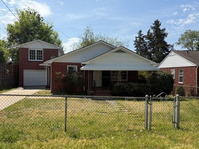 Building Photo - 3122 Baldwin St