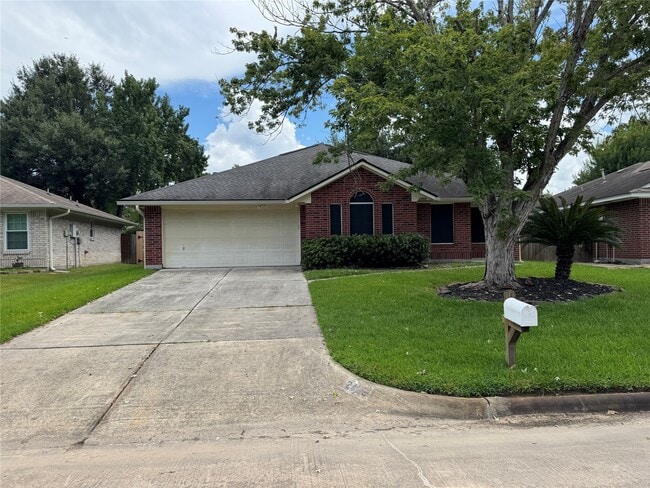 Building Photo - 2403 Longleaf Pines Ln Rental