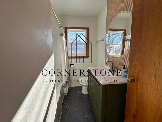 Photo - Well taken care of 2 bedroom $1095