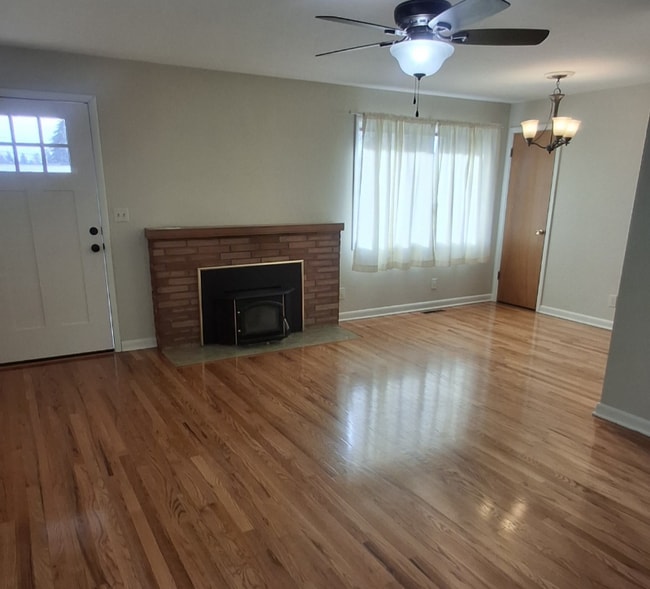 Photo - 3717 E 30th Ave