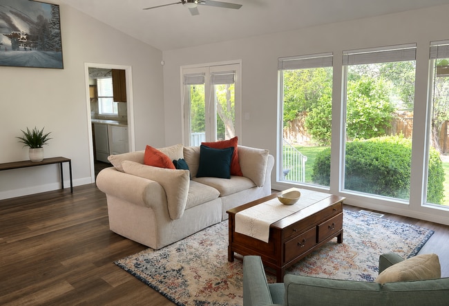 Photo - Spacious 5-Bedroom Home in Prime Lehi Location