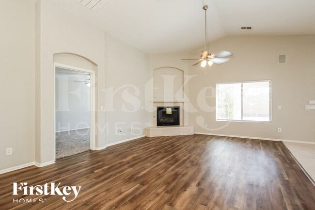 Photo - 12393 W Hopi St