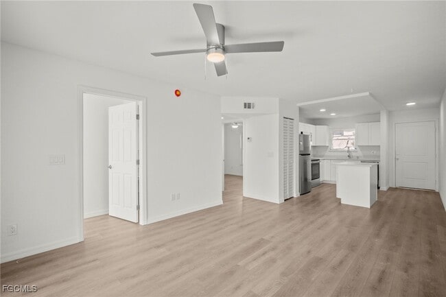 Building Photo - 16881 Davis Rd Unit 214 Rental