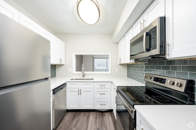 Carlton - Kitchen