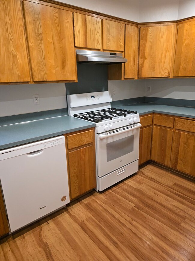 Photo - 2 Bedroom in Excellent Location!