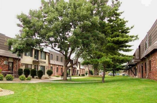 Photo - The Willows Apartments