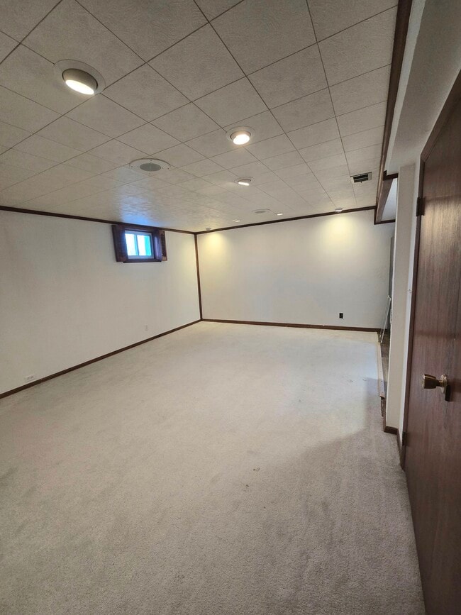 13390 W 8th Ave Unit Garde Apartment