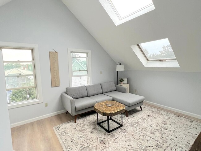 Photo - 39 Pond St Condo Unit 39 Pond St #3