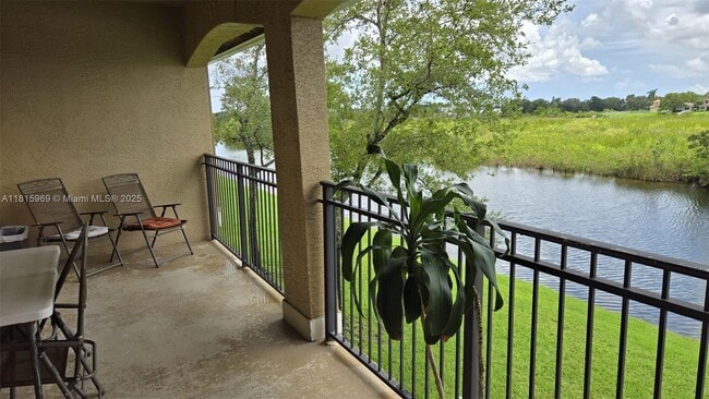 Photo - 230 SW 117th Terrace Unidad 202 Rental