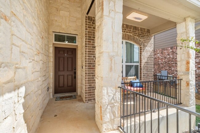 Photo - 22438 Akin Fawn