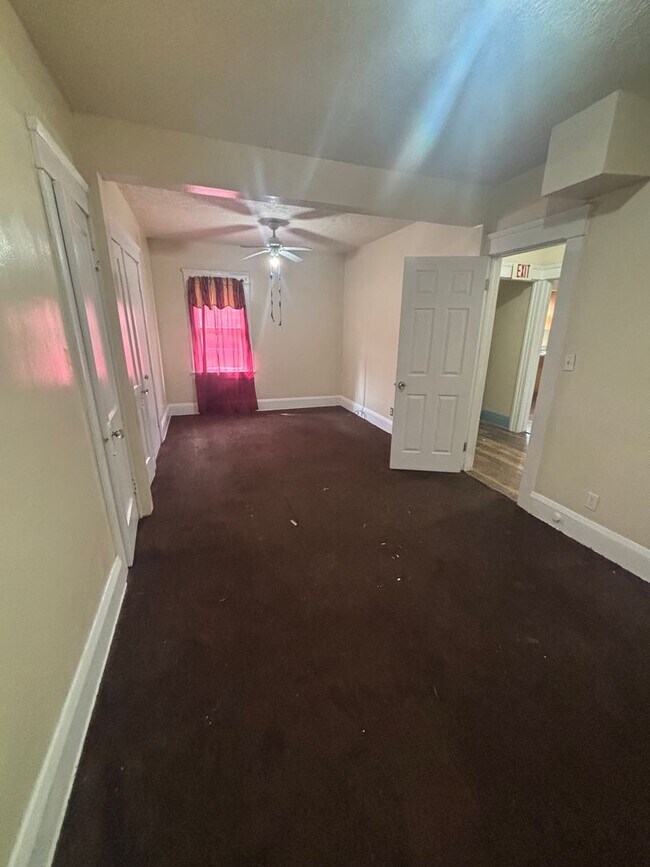 Photo - 3967 E 120th St
