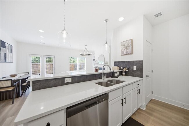 Photo - 2360 Rex Dr