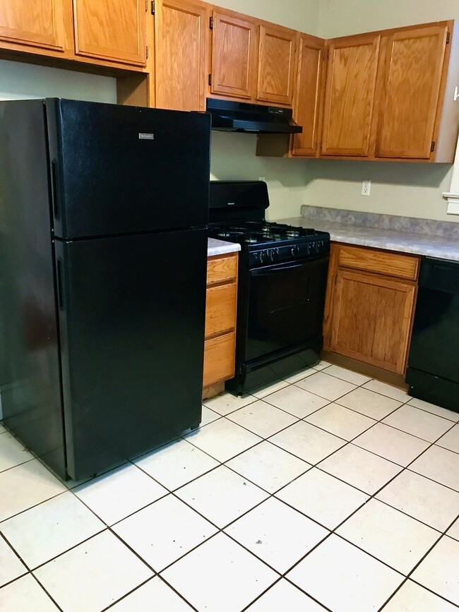 Photo - 539 S Graham St Apartamento Unidad 1