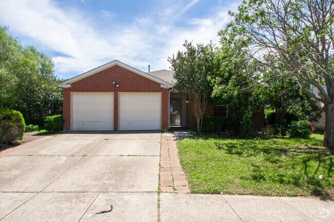 Building Photo - Cute house in Sherman for lease