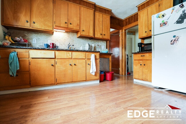 Photo - 22 Lyne Rd Unit 2