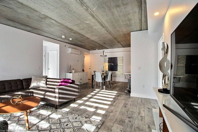 Photo - 1182 Cardinal Ct Unit 109