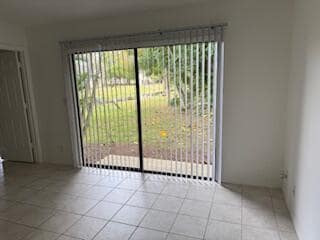 Photo - 1214 Hyacinth Pl