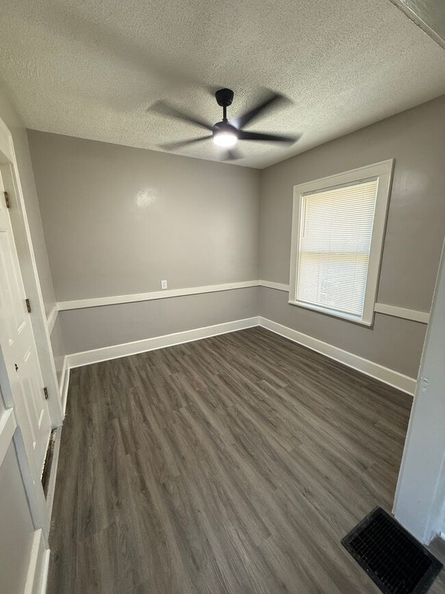 Photo - 227 Crandall Ave