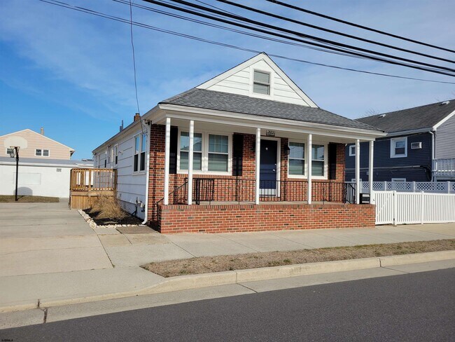 Photo - 303 N Washington Ave