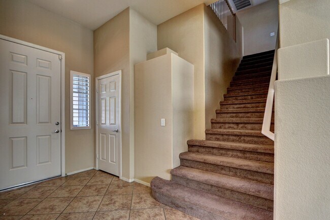 Photo - 2907 Crackling Leaves Ave